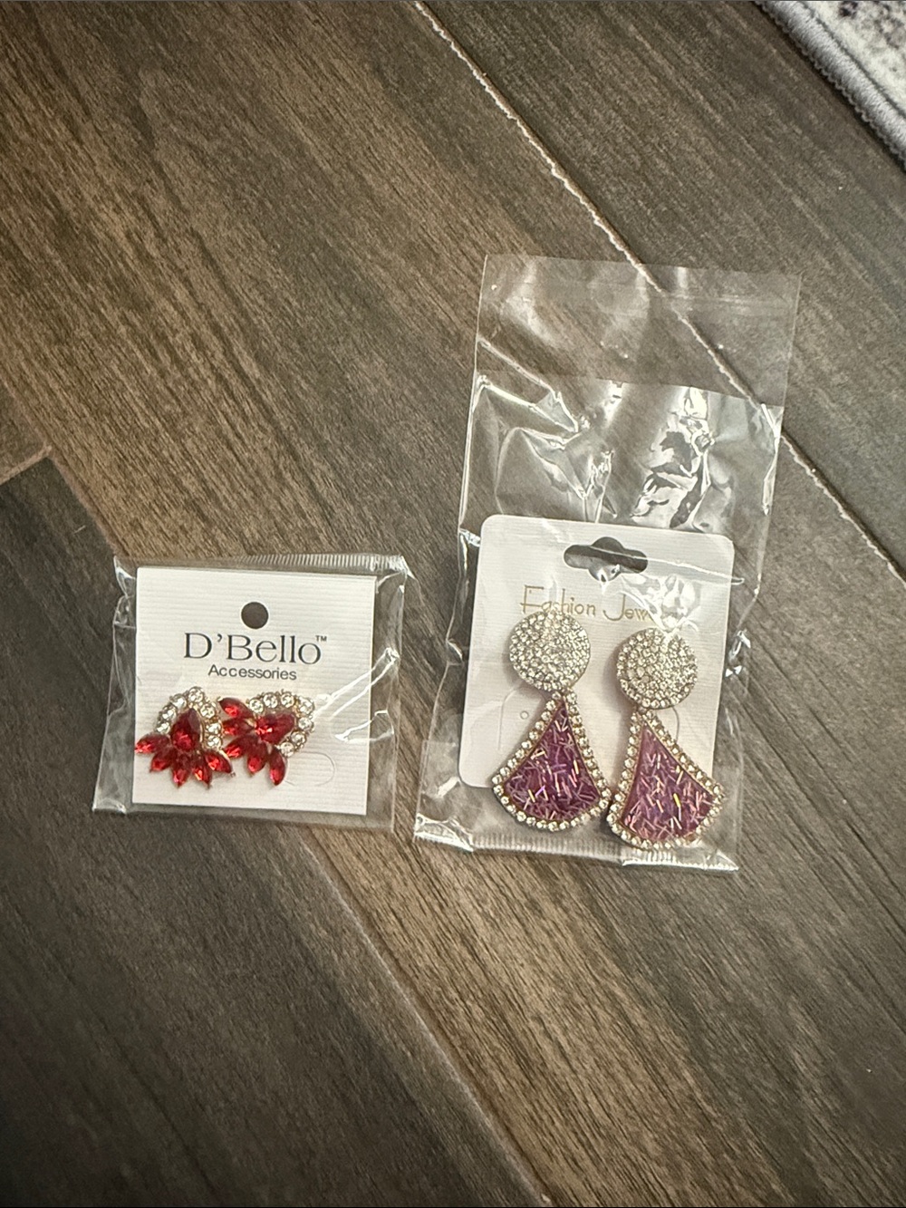 D'Bello Red Crystal Leaf Studs & Purple Rhinestone Drop Earrings